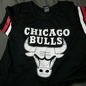Chicago bulls jersey t shirt size large